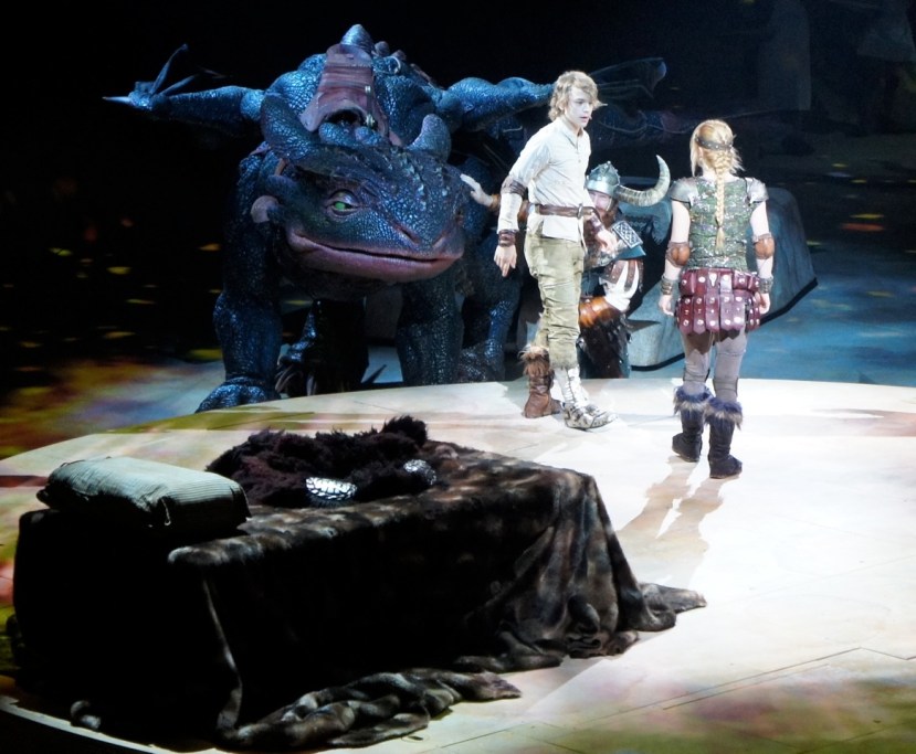 How to train your dragon 4