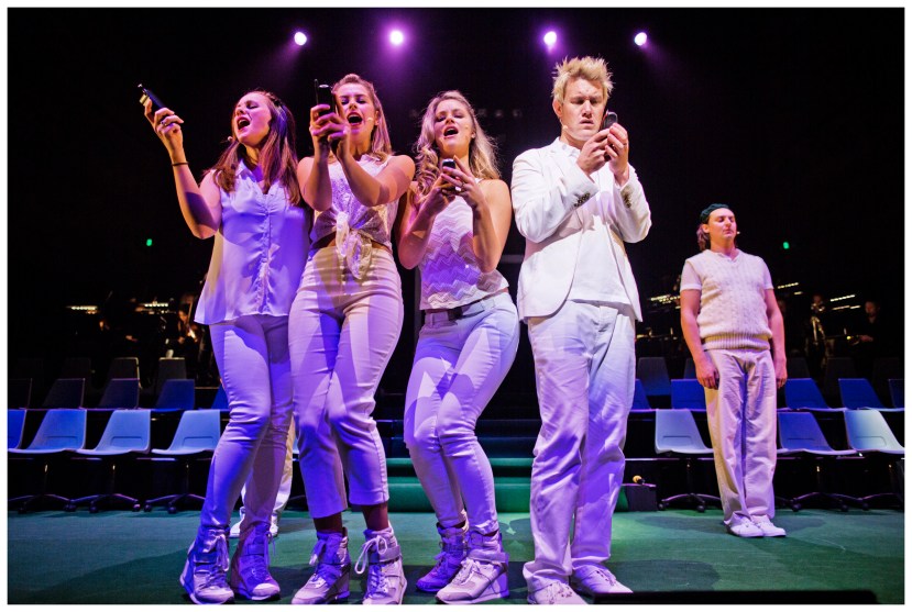 Shane Warne the Musical Hamer Hall Melbourne 2013 Eddie Perfect texting girls