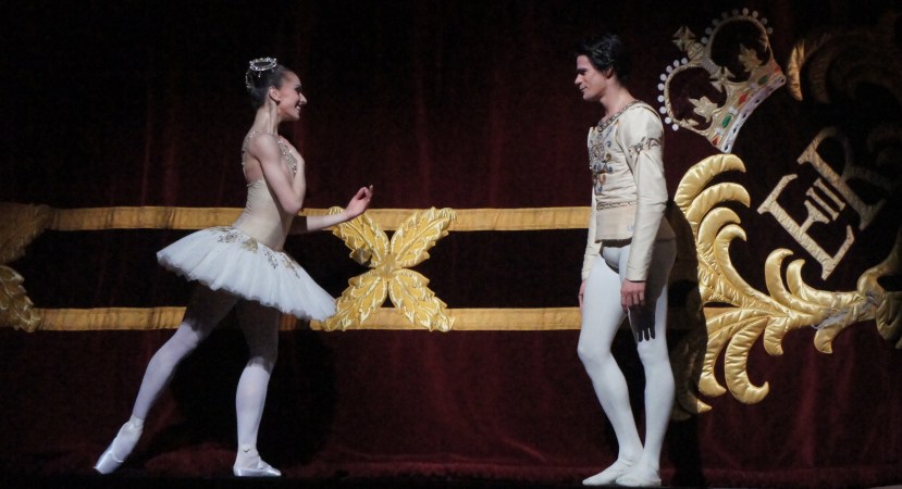 Jewels Nunez, Soares