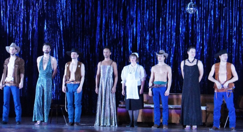 Bayerische Staatsoper, Eugene Onegin, gay cowboys