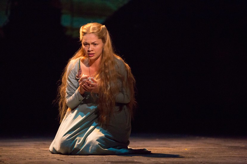 LES-MISERABLES-AUSTRALIA-2014-Patrice-Tipoki