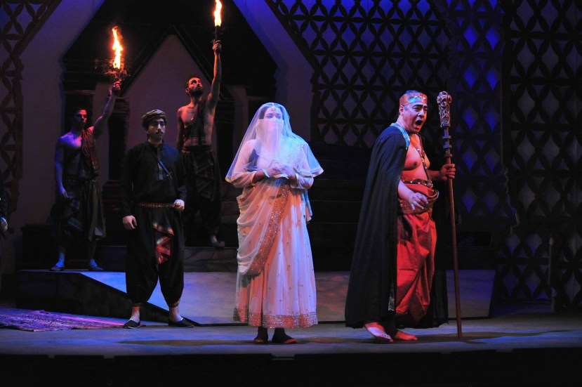 Melbourne Opera The Pearl Fishers, Lee Abrahmsen, Eddie Muliaumaseali'i