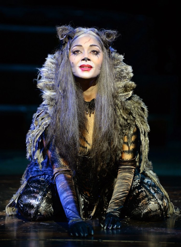 Cats, London Palladium, Nicole Scherzinger as Grizabella