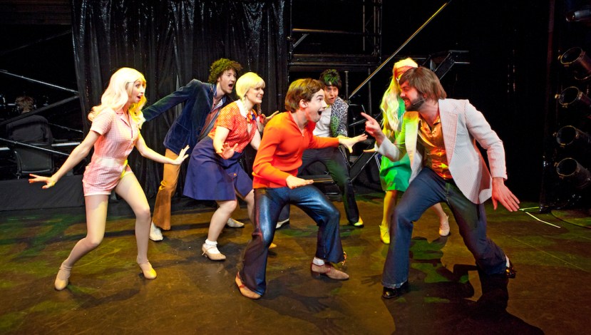 A Super Brady Cabaret, Brady Bunch