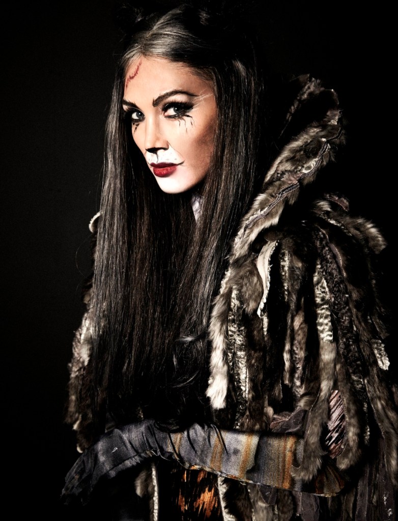 Cats 2015 Australia, Delta Goodrem as Grizabella