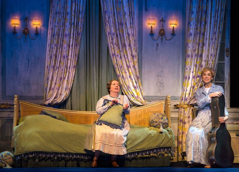 The Sound of Music 2015 Australia, Lorraine Bayly, Amy Lehpamer