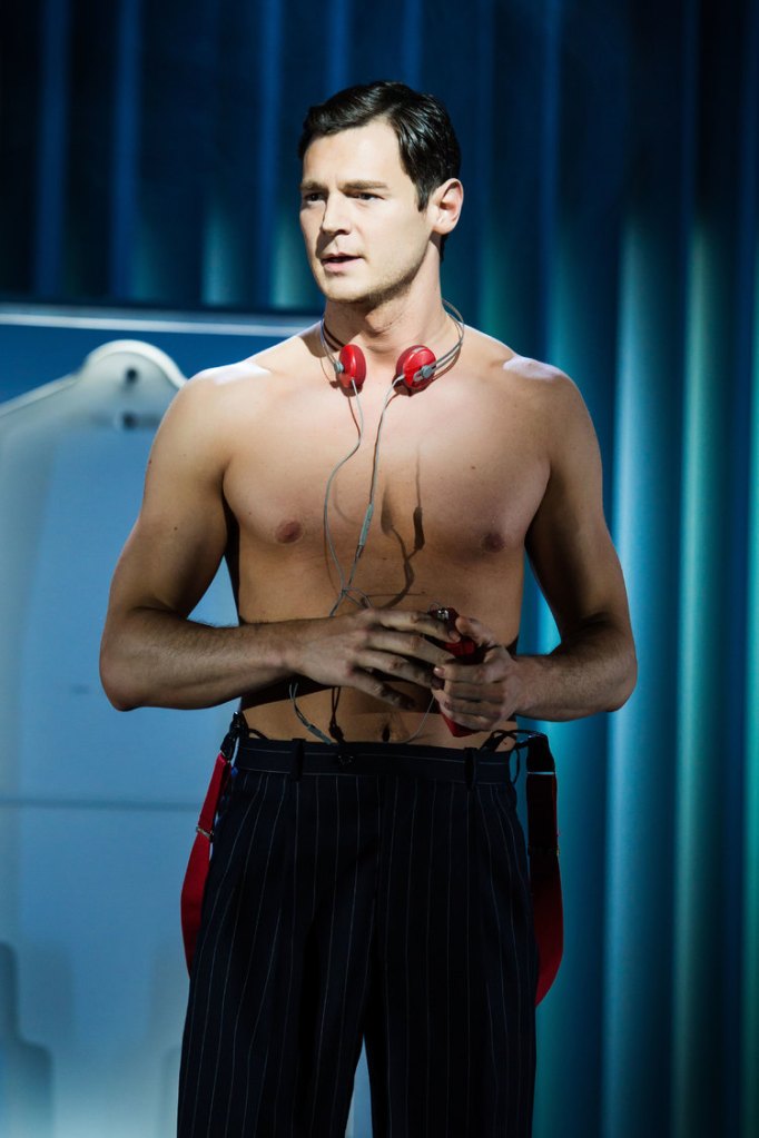 American Psycho, Broadway, Benjamin Walker shirtless
