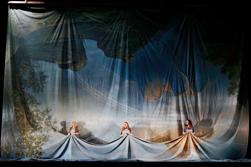 gotterdammerung-2016-melbourne-ring-cycle-jacqueline-dark-anna-louise-cole-tania-ferris