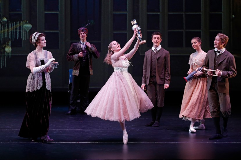 storytime-ballet-the-nutcracker-dancers-of-the-australian-ballet