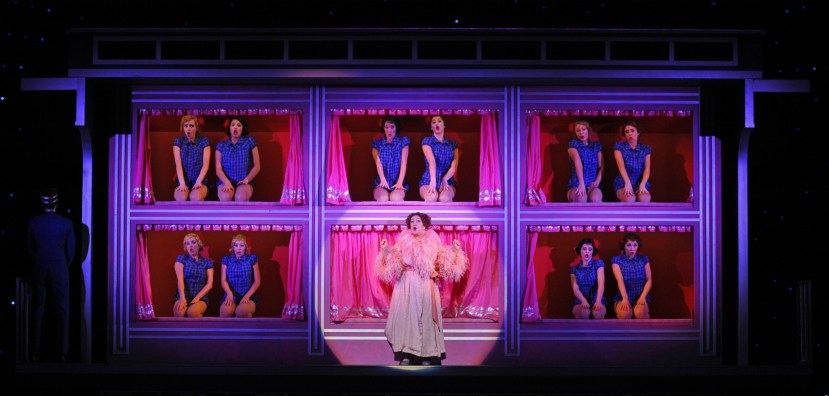 42nd-street-2016-theatre-du-chatelet-shuffle-off-to-buffalo