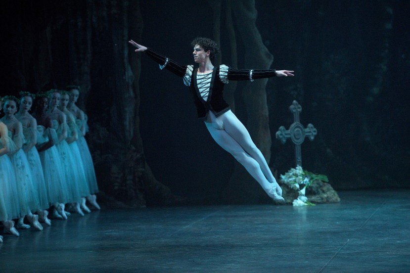 giselle-2017-english-national-ballet-isaac-hernandez-as-albrecht